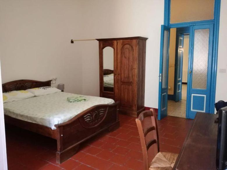 Ampia Stanza Con Bagno Privato, Centro Sassari 아파트 외부 사진